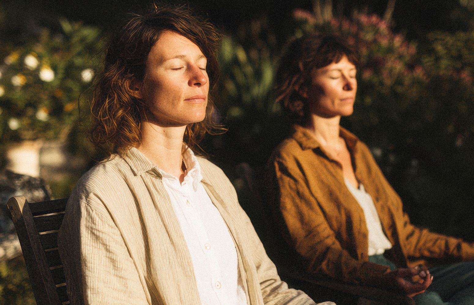 Méditation Amour Groupe Mains en coeur